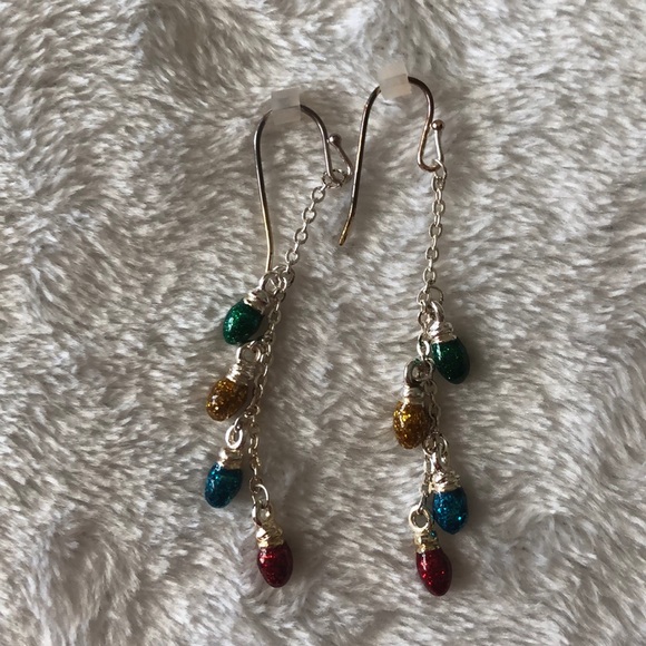 Linear Light Bulb Earrings - Picture 2 of 3